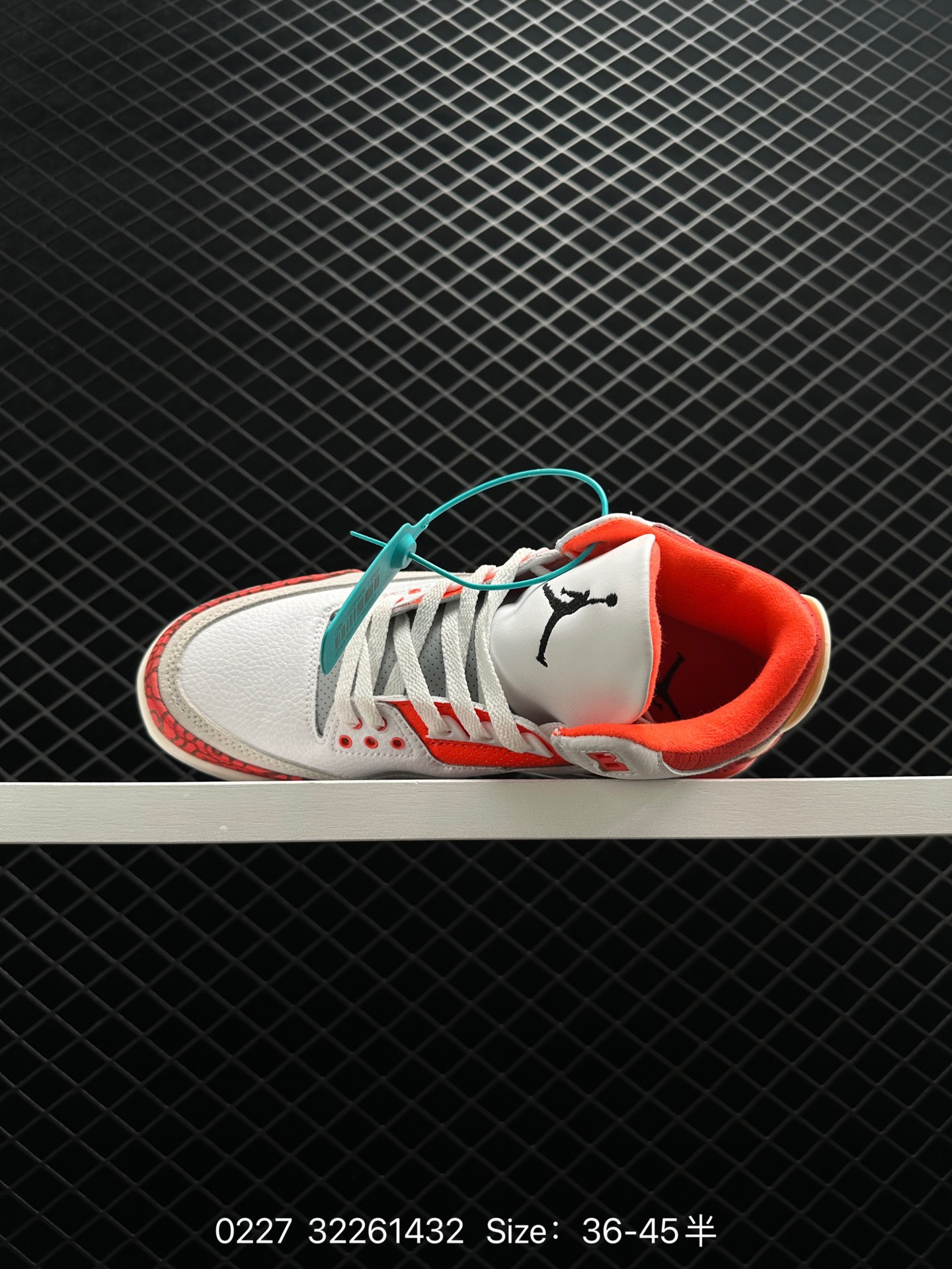 Nike Air Jordan 3 Retro